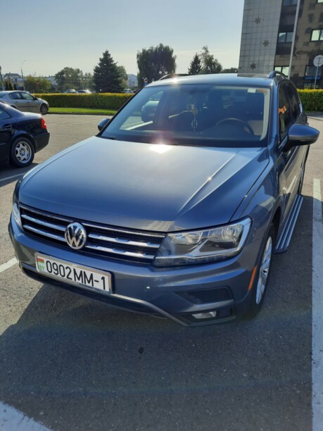 Volkswagen Tiguan II, 7 мест, 2017 г.