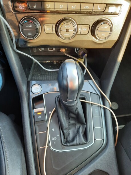 Volkswagen Tiguan II, 7 мест, 2017 г.