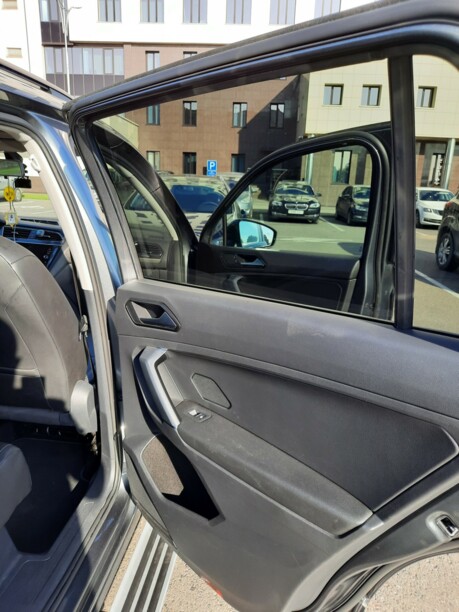 Volkswagen Tiguan II, 7 мест, 2017 г.