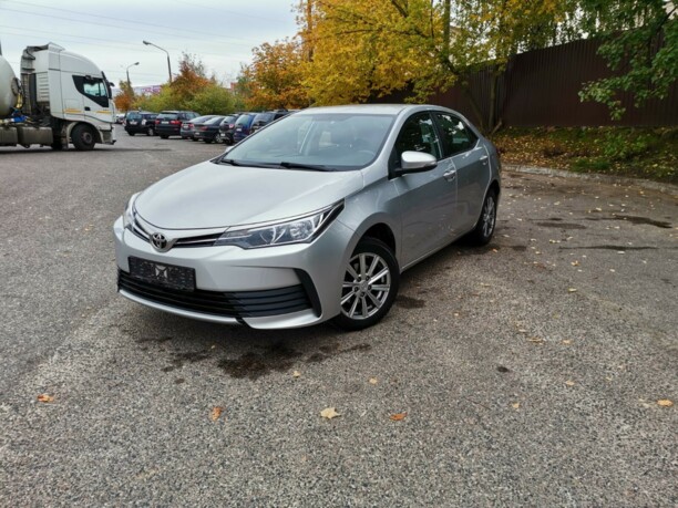 Toyota Corolla XI (E170) · Рестайлинг, 2017 г.