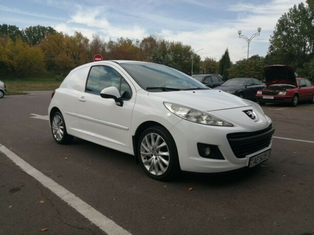 Peugeot 207 I · Рестайлинг, 2011 г.