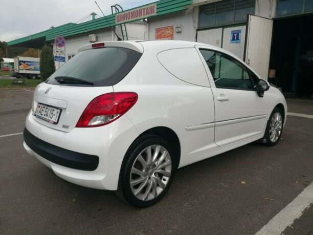 Peugeot 207 I · Рестайлинг, 2011 г.
