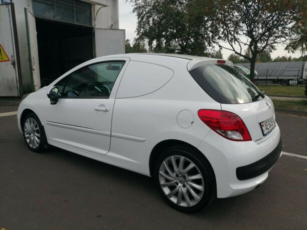 Peugeot 207 I · Рестайлинг, 2011 г.