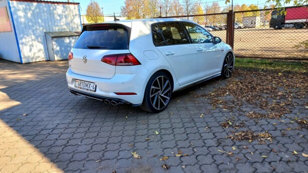 Volkswagen Golf R VII · Рестайлинг, 2019 г.