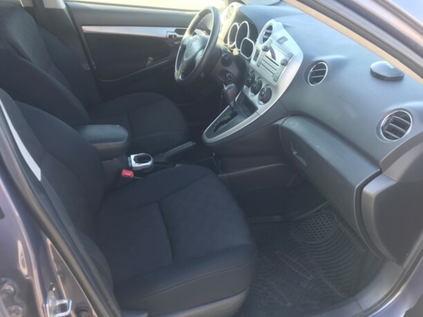 Pontiac Vibe II, 2009 г.