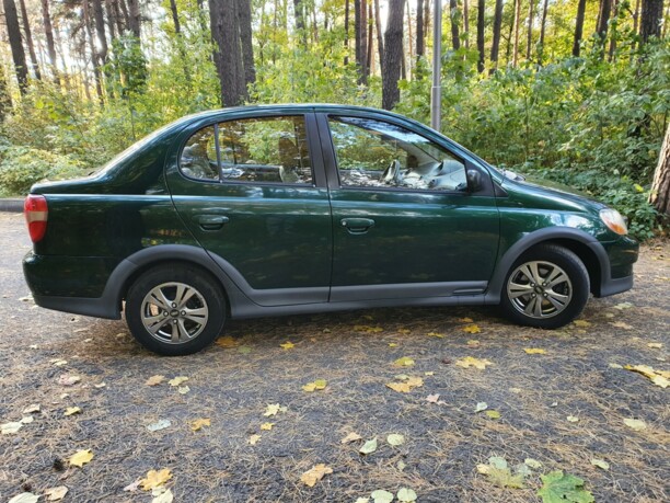 Toyota Echo, 2002 г.