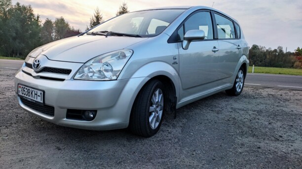 Toyota Corolla Verso II (E121), 2004 г.