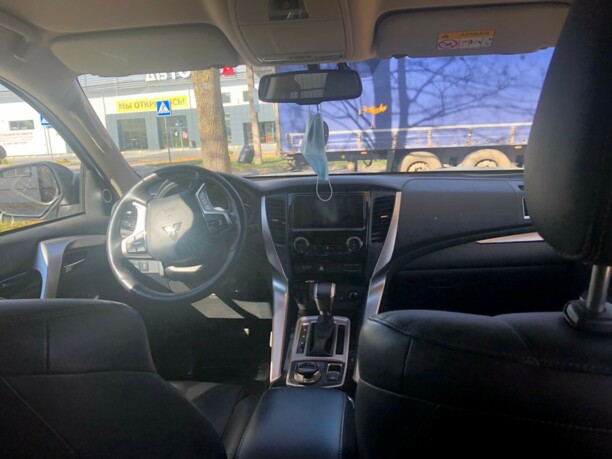 Mitsubishi Pajero Sport III, 2017 г.