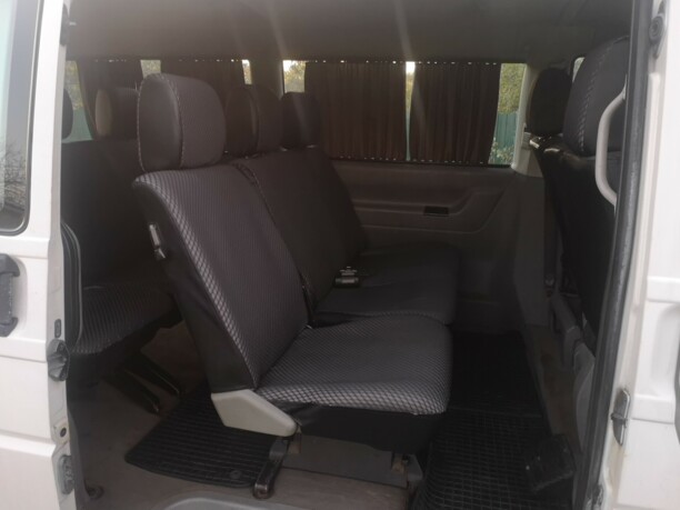 Volkswagen Caravelle T4, 2002 г.