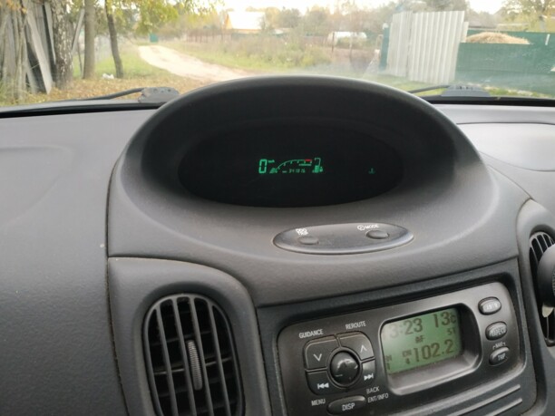 Toyota Yaris Verso, 2004 г.