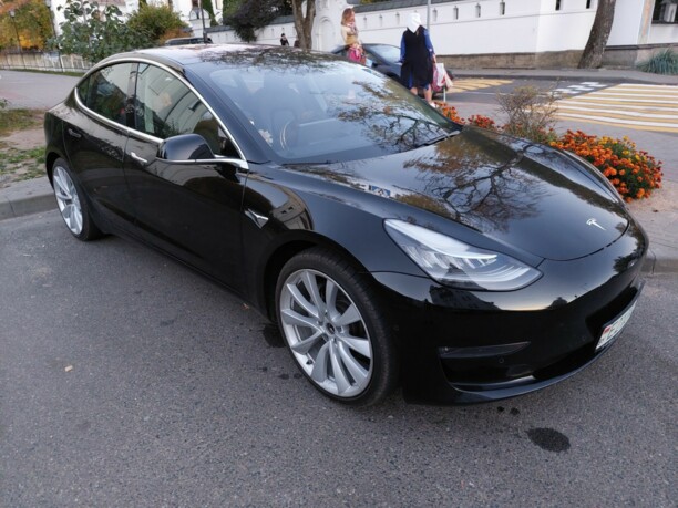 Tesla Model 3, 2018 г.