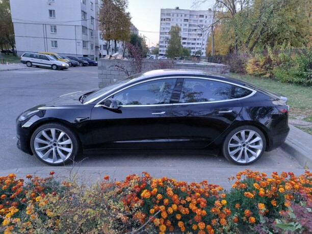 Tesla Model 3, 2018 г.