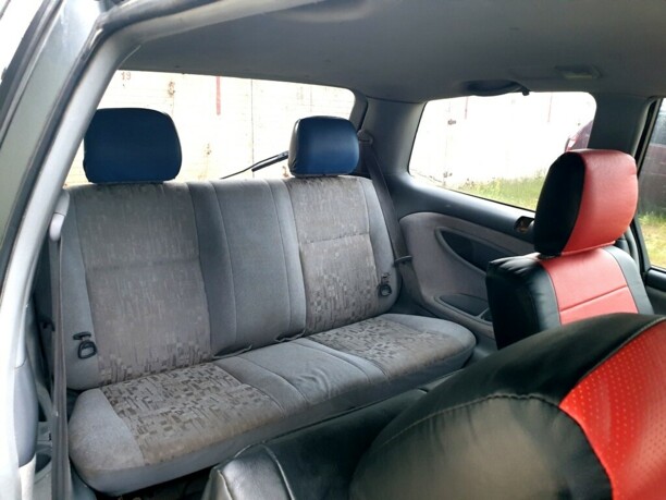 Toyota Previa II (XR30, XR40), 7 мест, 2001 г.