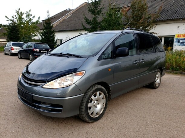 Toyota Previa II (XR30, XR40), 7 мест, 2001 г.