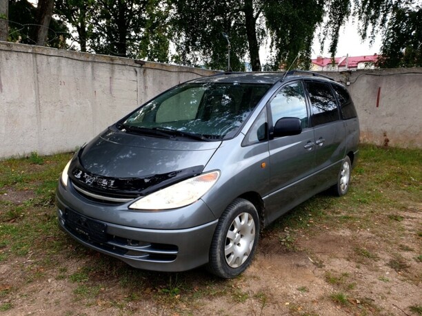 Toyota Previa II (XR30, XR40), 7 мест, 2001 г.