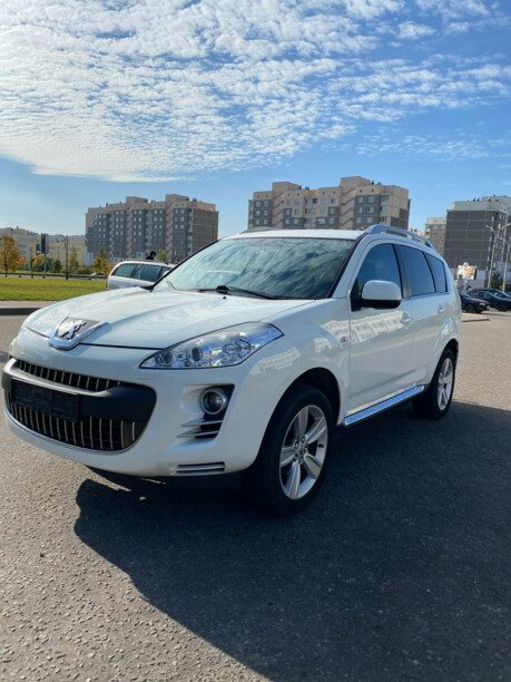 Peugeot 4007, 7 мест, 2011 г.