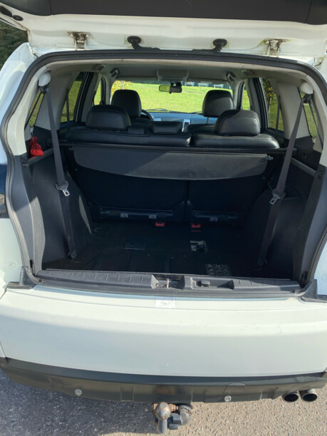 Peugeot 4007, 7 мест, 2011 г.