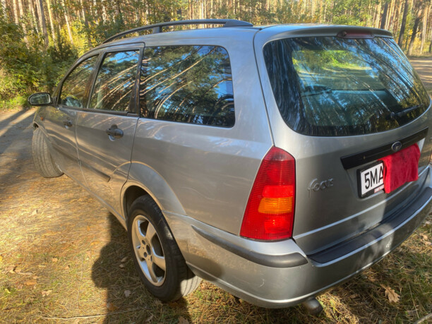 Ford Focus I · Рестайлинг, 2002 г.