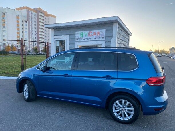 Volkswagen Touran III, 7 мест, 2017 г.