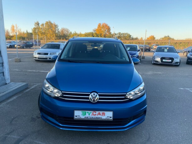 Volkswagen Touran III, 7 мест, 2017 г.