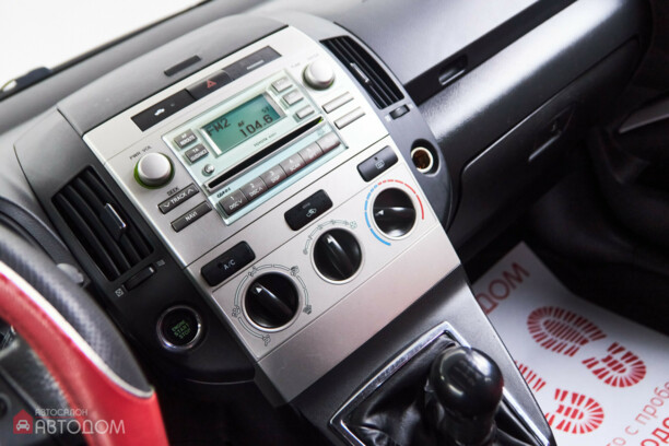 Toyota Corolla Verso II (E121), 2005 г.