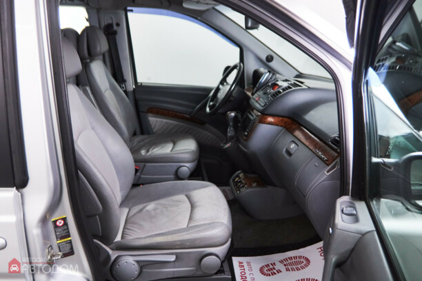 Mercedes-Benz Viano W639, 2004 г.