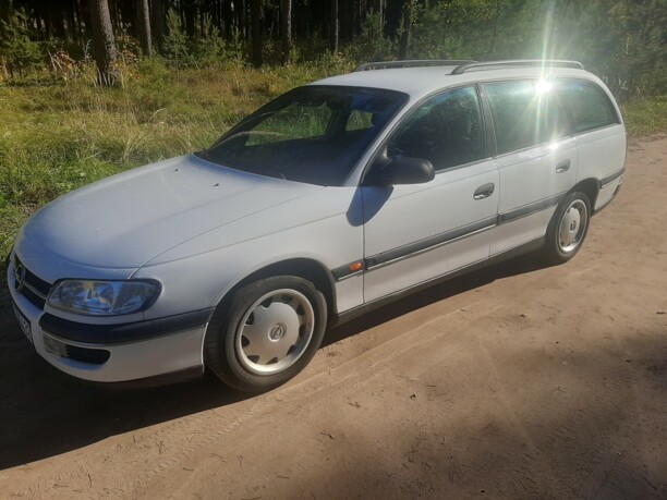 Opel Omega B, 1998 г.