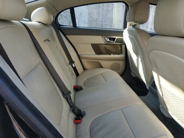 Jaguar XF X250, 2008 г.