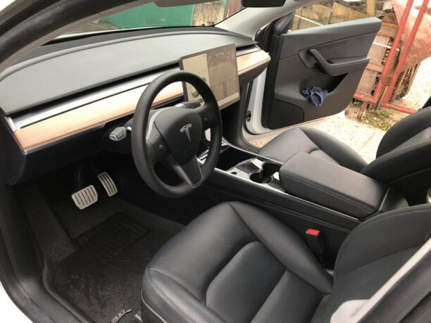 Tesla Model Y, 2020 г.