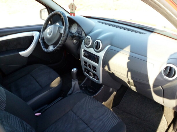 Dacia Sandero I, 2010 г.