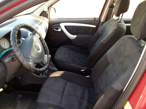 Dacia Sandero I, 2010 г.