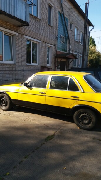 Mercedes-Benz E-Класс W123, 1980 г.
