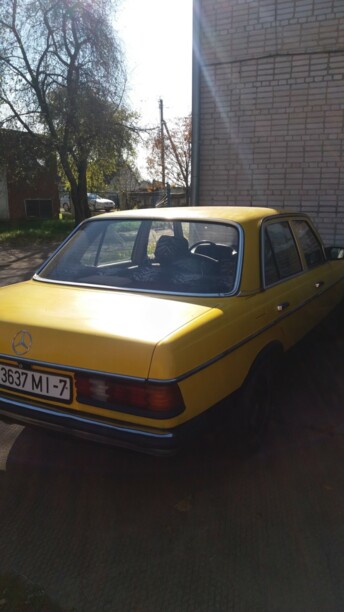 Mercedes-Benz E-Класс W123, 1980 г.