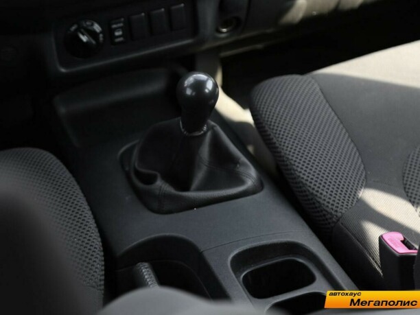 Nissan Navara D40, 2006 г.
