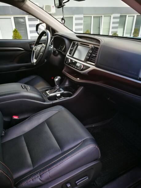 Toyota Highlander III (XU50), 7 мест, 2014 г.