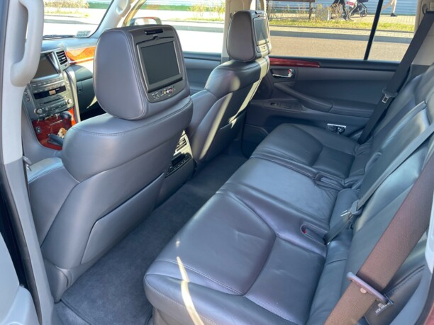 Lexus LX III, 7 мест, 2008 г.