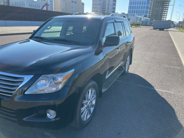 Lexus LX III, 7 мест, 2008 г.
