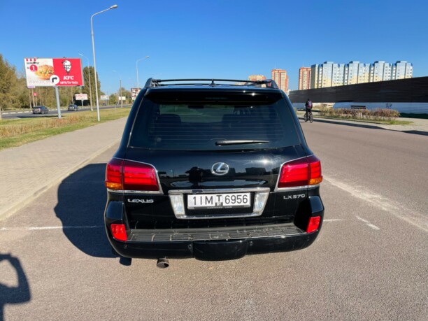 Lexus LX III, 7 мест, 2008 г.