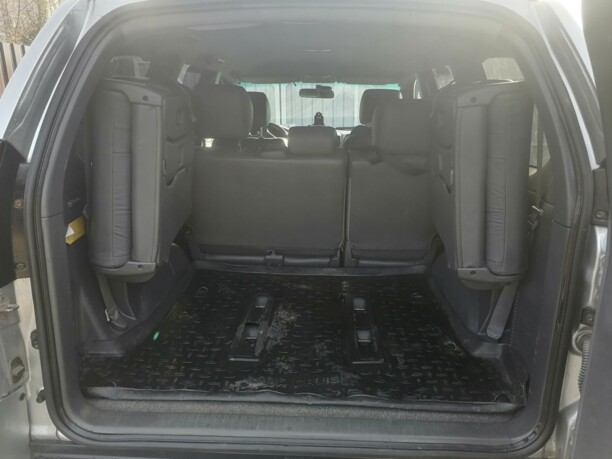 Toyota Land Cruiser Prado J120, 7 мест, 2006 г.