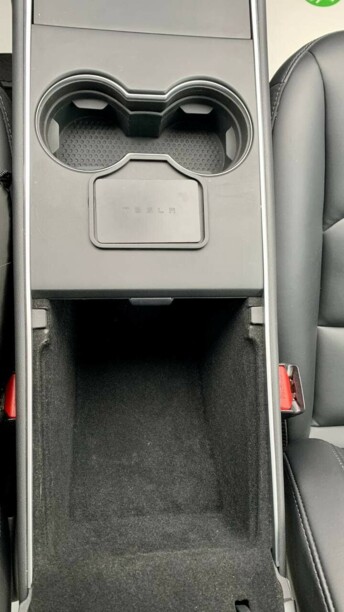 Tesla Model 3, 2018 г.
