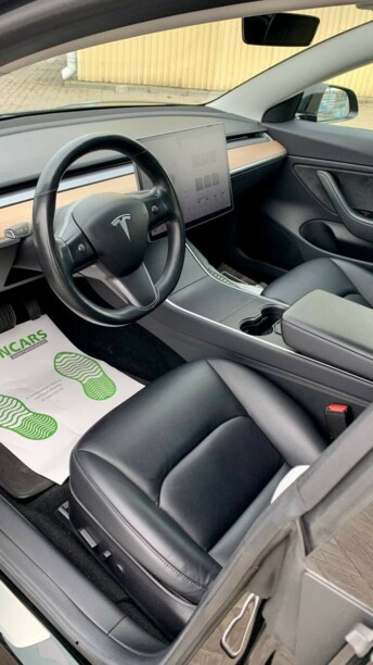 Tesla Model 3, 2018 г.