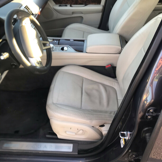 Jaguar XF X250, 2009 г.