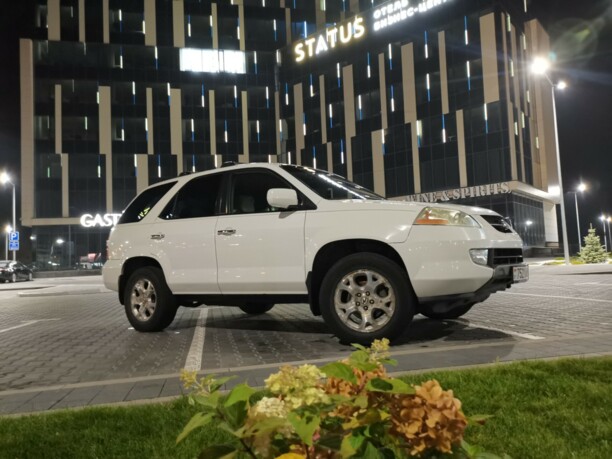 Acura MDX I, 7 мест, 2002 г.