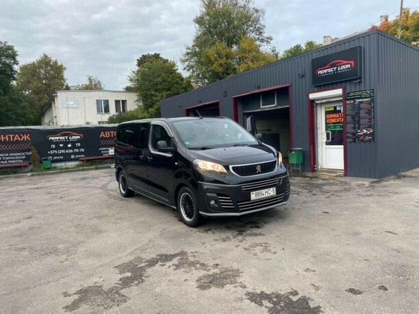 Peugeot Traveller, 7 мест, 2017 г.