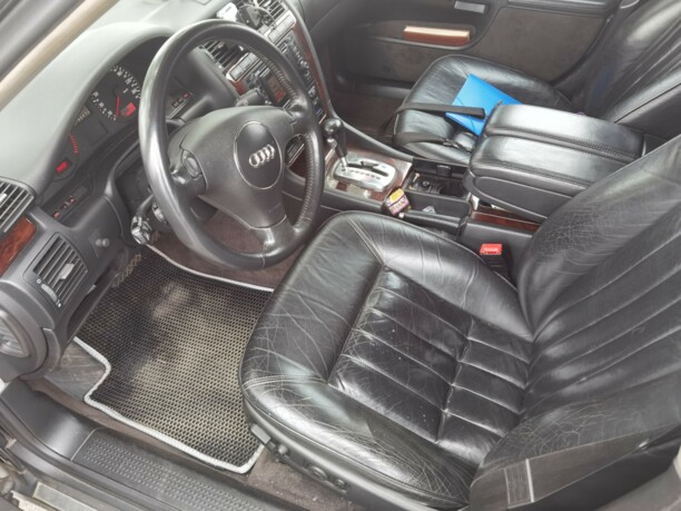 Audi A8 D2, 2000 г.