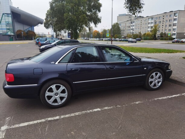 Audi A8 D2, 2000 г.