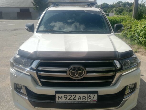 Toyota Land Cruiser J200 · 2-й рестайлинг, 7 мест, 2019 г.