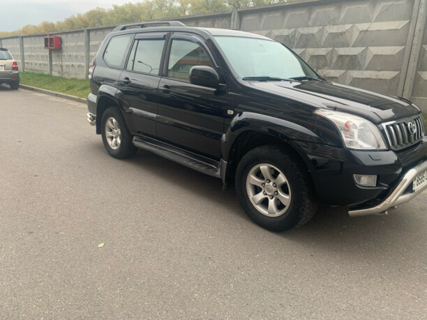 Toyota Land Cruiser Prado J120, 7 мест, 2007 г.