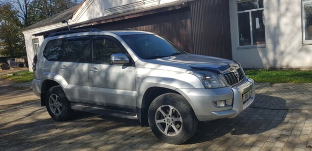 Toyota Land Cruiser Prado J120, 7 мест, 2008 г.