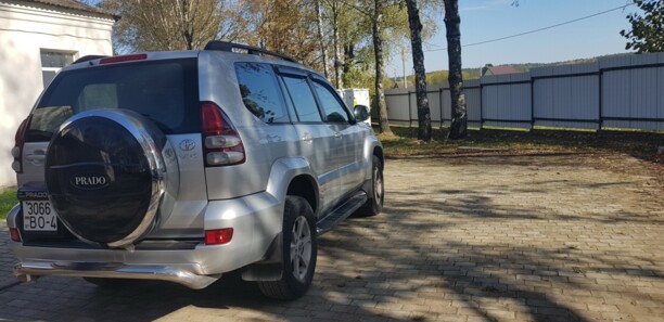 Toyota Land Cruiser Prado J120, 7 мест, 2008 г.